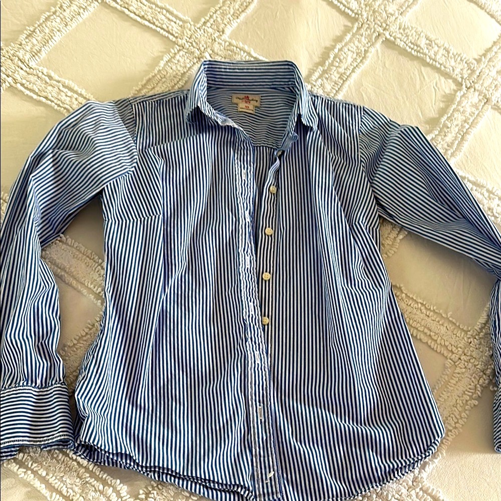 J Crew women’s Blue Striped Shirt